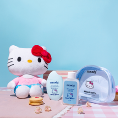 The Hello Kitty Glass Glow Duo - Limited edition travel pouch